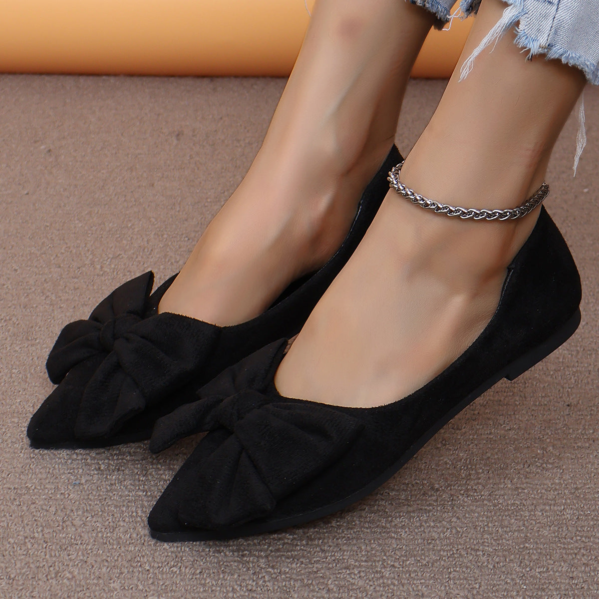 Chic Comfort: Big Bow Pointed-toe Slip-On Flats - Antoniette Apparel